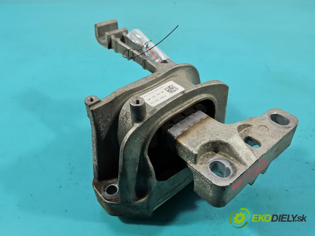 Skoda Scala 2019- 1.0 tsi 114 HP manual 84 kW 999 cm3 5- airbag motora 2Q0199262BK (Držiak motora)