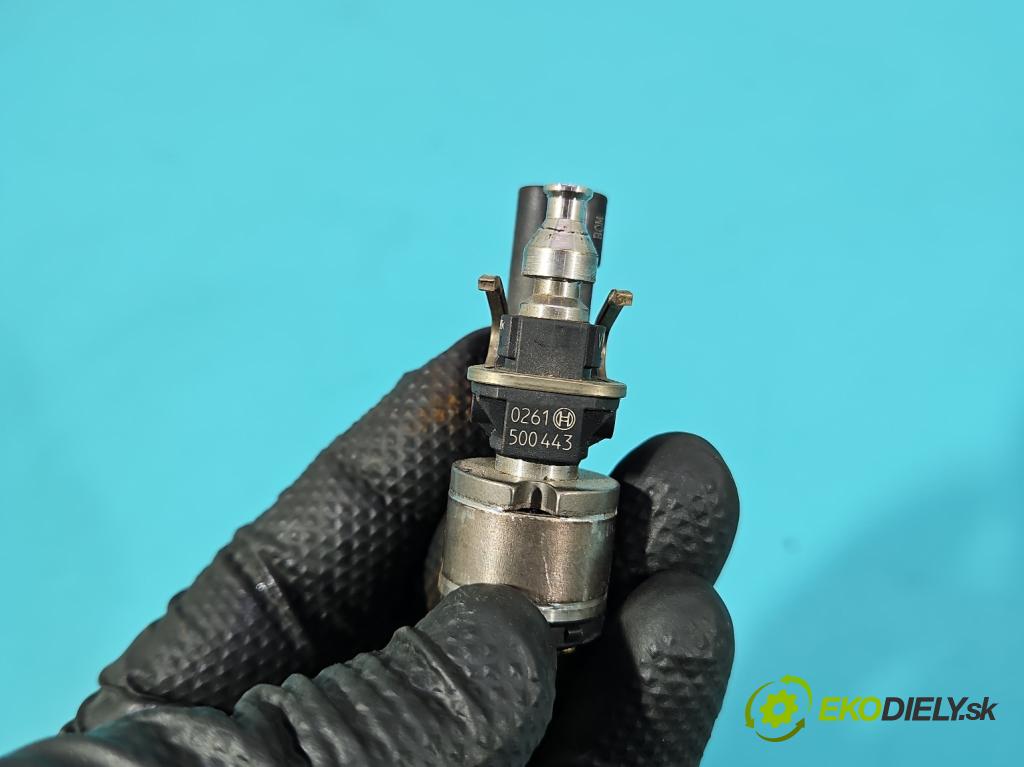 Skoda Scala 2019- 1.0 tsi 114 HP manual 84 kW 999 cm3 5- vstrek 0261500443 (Vstrekovač paliva)