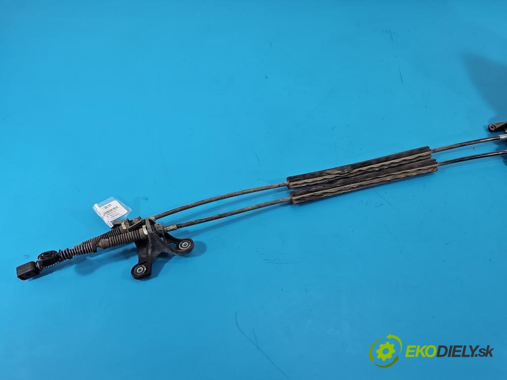 Skoda Scala 2019- 1.0 tsi 114 HP manual 84 kW 999 cm3 5- Páka: Změny: stupeň,rýchlosť 5Q0711061F (Rýchlostná páka (kulisa))