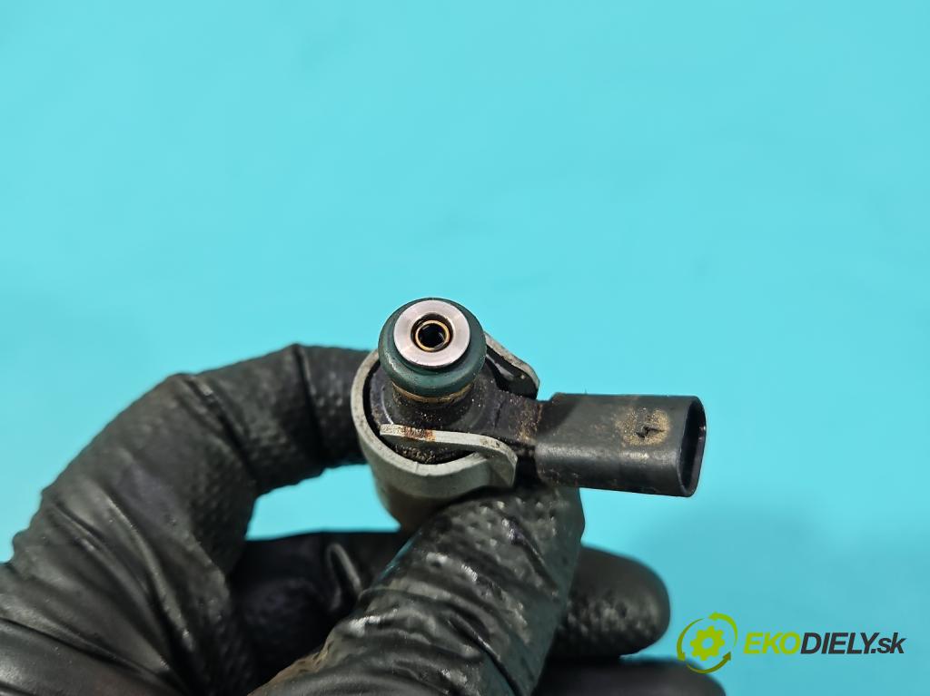 Audi Q5 2008-2016 2.0 TFSI 224 hp automatic 165 kW 1984 cm3 5- vstřikovač 0261500087 (Vstřikovač paliva)