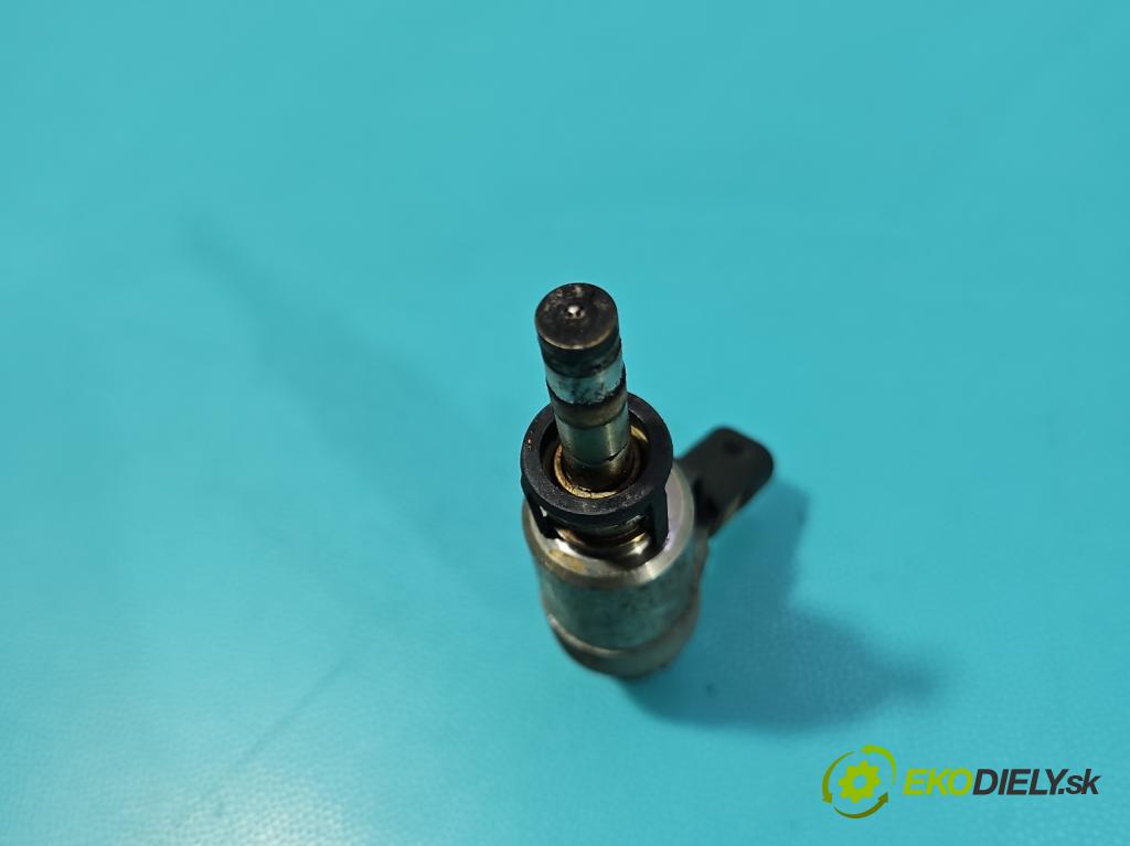 Audi Q5 2008-2016 2.0 TFSI 224hp automatic 165 kW 1984 cm3 5- vstrek 0261500087 (Vstrekovač paliva)