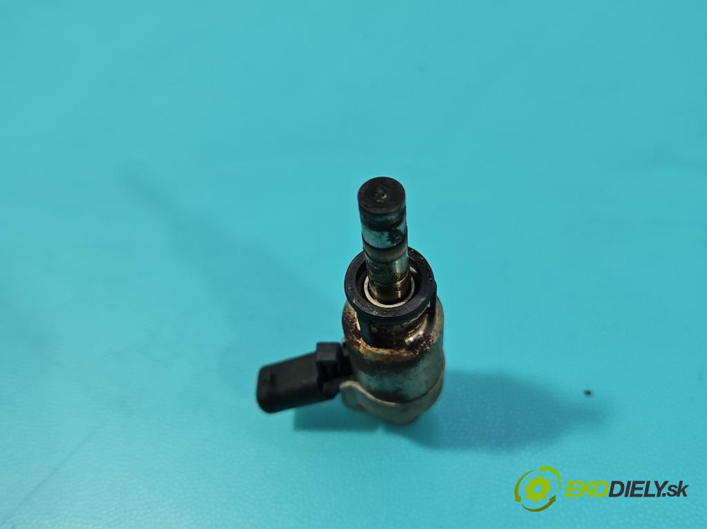 Audi Q5 2008-2016 2.0 TFSI 224 hp automatic 165 kW 1984 cm3 5- vstřikovač 0261500087 (Vstřikovač paliva)