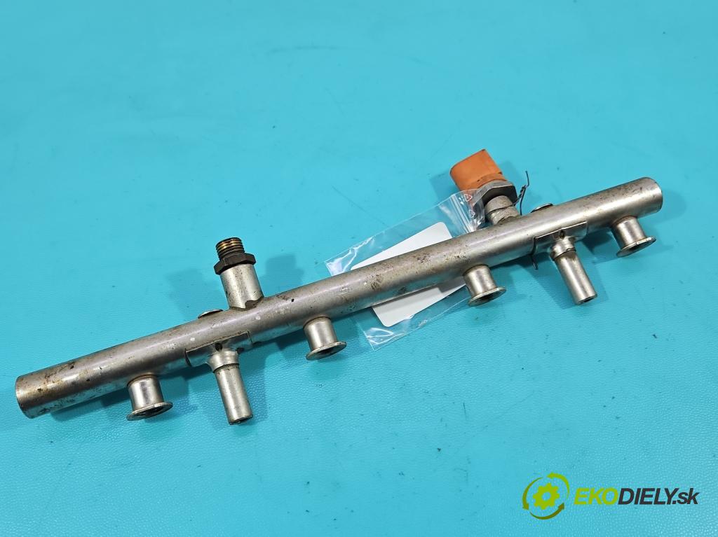 Audi Q5 2008-2016 2.0 TFSI 224 hp automatic 165 kW 1984 cm3 5- lišta vstřikovací 06H133317C (Vstřikovací lišta)