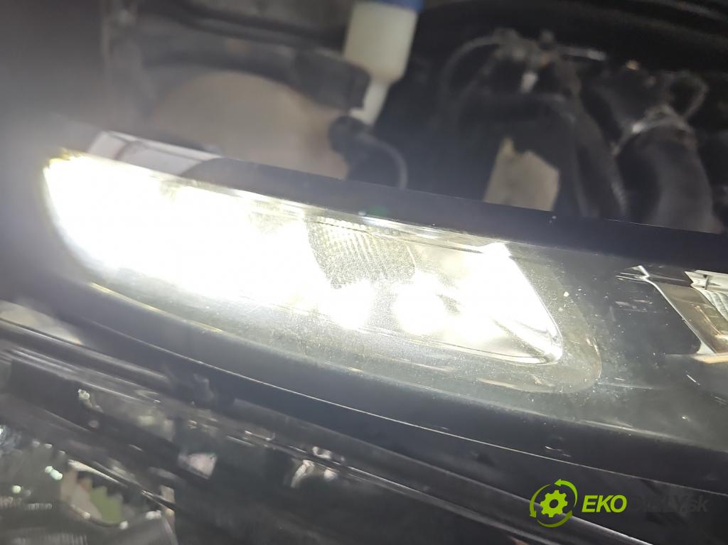 Citroen C4 Cactus 2014-2020 1.6 hdi 92 hp automatic 68 kW 1560 cm3 5- Světlo provozu denně pravé 9800910680