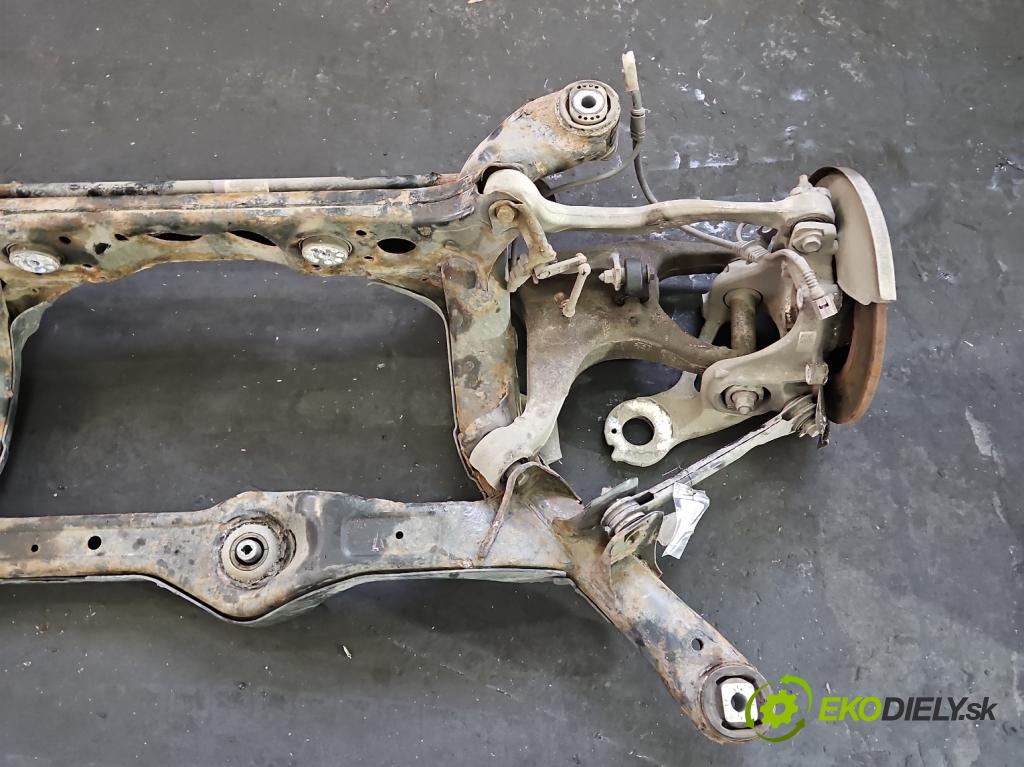 Audi Q5 2008-2016 2.0 TFSI 224hp automatic 165 kW 1984 cm3 5- zadna výstuha  (Výstuha zadná)