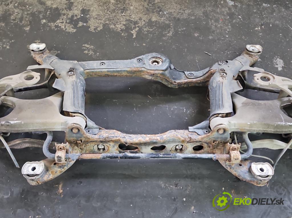 Audi Q5 2008-2016 2.0 TFSI 224hp automatic 165 kW 1984 cm3 5- zadna výstuha  (Výstuha zadná)