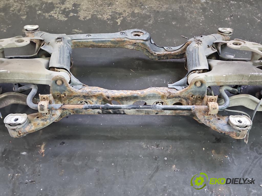 Audi Q5 2008-2016 2.0 TFSI 224hp automatic 165 kW 1984 cm3 5- zadna výstuha  (Výstuha zadná)