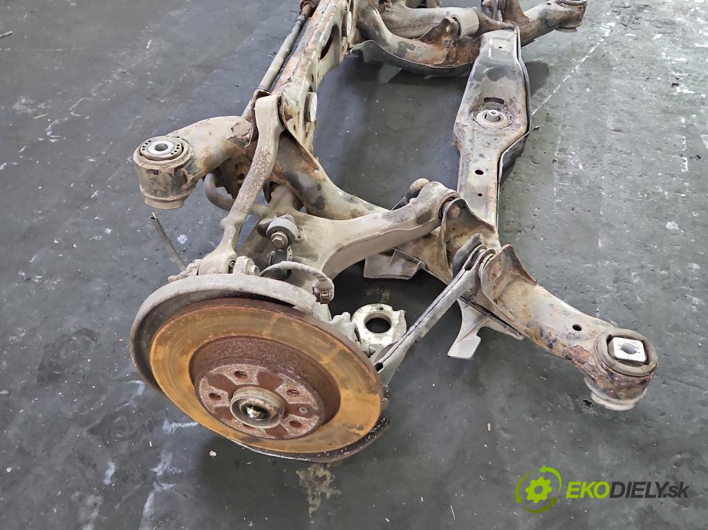 Audi Q5 2008-2016 2.0 TFSI 224hp automatic 165 kW 1984 cm3 5- zadna výstuha  (Výstuha zadná)