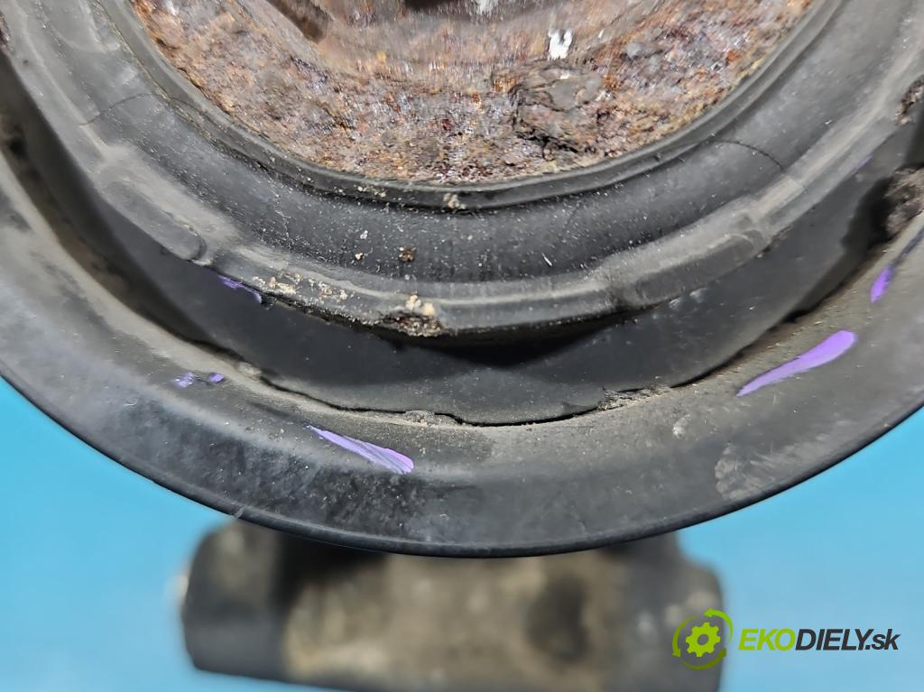 Audi A5 8T 2007-2016 3.0 tdi 239KM manual 176 kW 2967 cm3 2- Kompresor: klimatizácie 8K0260805F (Kompresor klimatizácie)