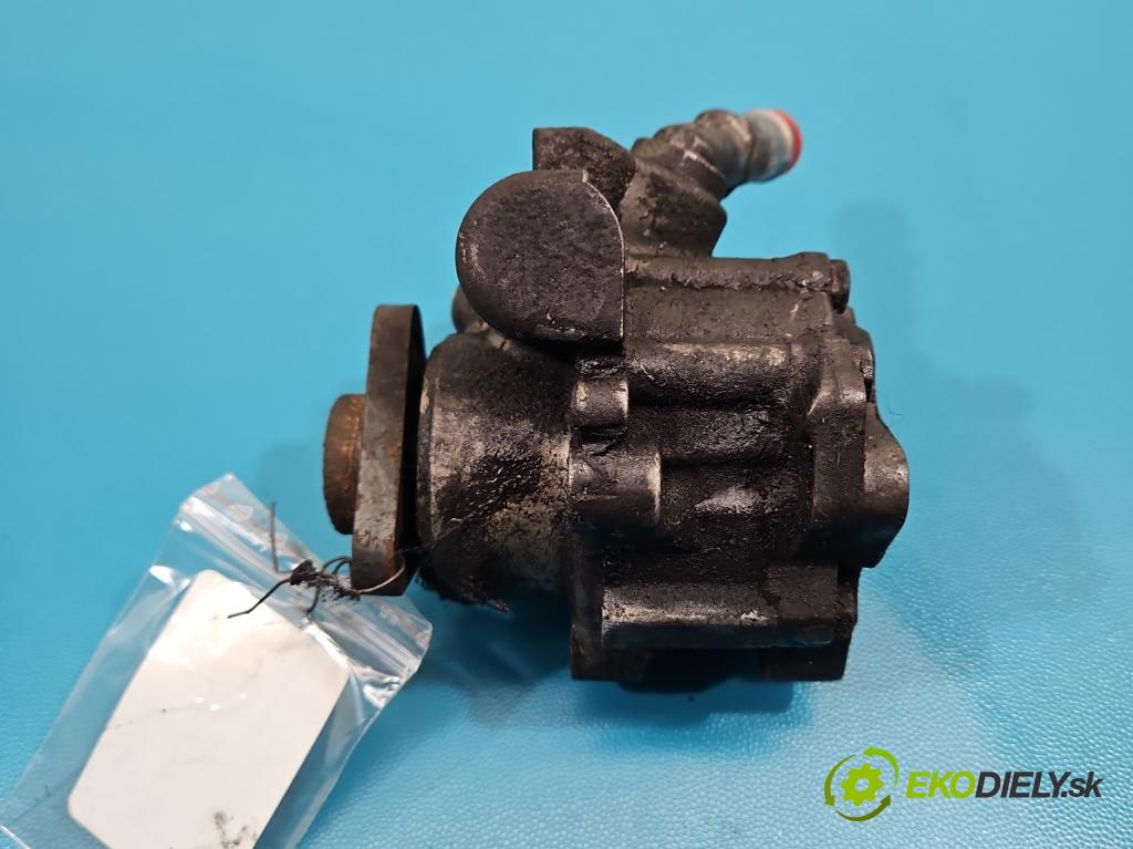 Audi A5 8T 2007-2016 3.0 tdi 239KM manual 176 kW 2967 cm3 2- čerpadlo posilovač 8K0145156N (Servočerpadlo)