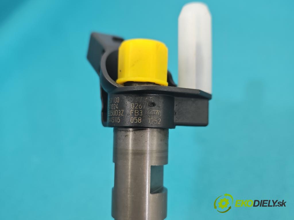 Audi A5 8T 2007-2016 3.0 tdi 239KM manual 176 kW 2967 cm3 2- vstrek 0445115058 (Vstrekovač paliva)