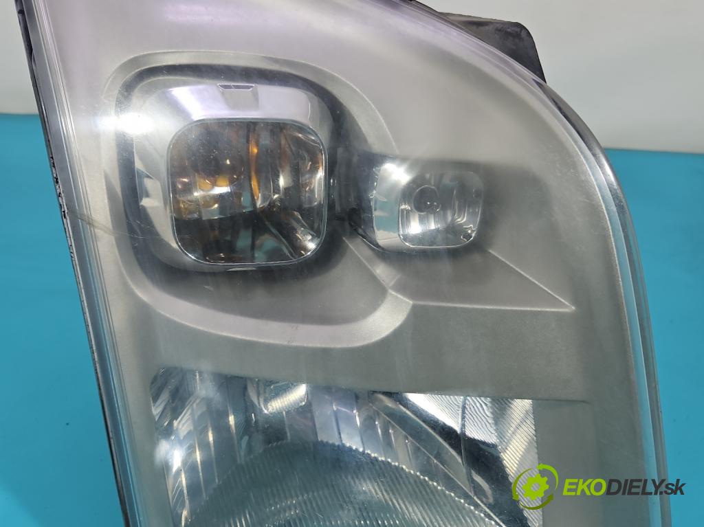 Ford Transit Mk7 2006-2013 2.2 tdci 116 HP manual 85 kW 2198 cm3 5- Reflektor: pravý  (Svetlo predné pravé)