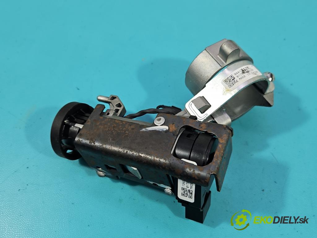 Opel Corsa E 2014-2019 1.4 16V 75 HP manual 55 kW 1398 cm3 5- riadiaca jednotka motora 12679197
