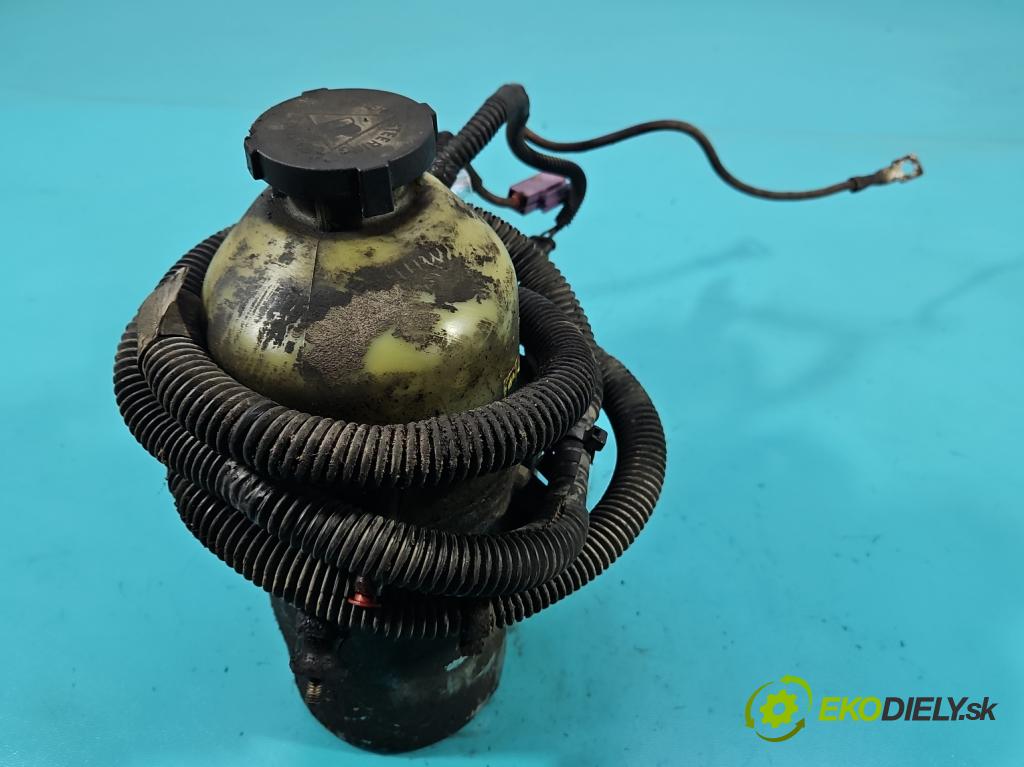 Opel Astra II 1998-2009 2.0 dti 101 HP manual 74 kW 1995 cm3 5- čerpadlo posilovač  (Servočerpadlo)