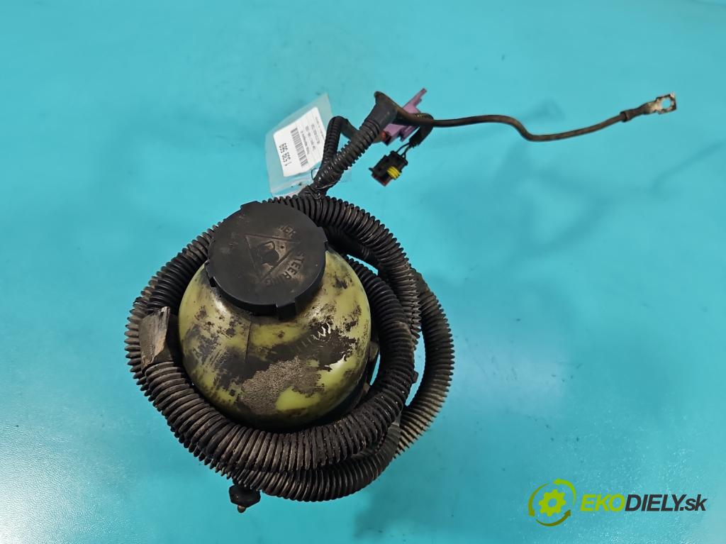 Opel Astra II 1998-2009 2.0 dti 101 HP manual 74 kW 1995 cm3 5- čerpadlo posilovač  (Servočerpadlo)