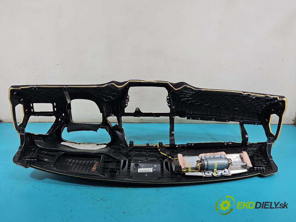 Bmw X6 E71 2007–2014 3.0d 306KM automatic 225 kW 2993 cm3 5- kokpit,přistrojova deska