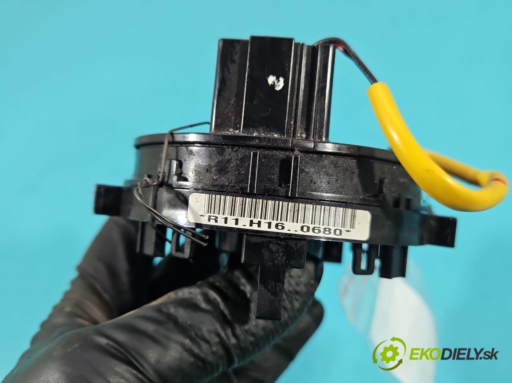 Kia Sportage III 2010-2015 1.6 GDI 135 HP manual 99 kW 1591 cm3 5- Páska: airbag R11H160680 (Airbag)