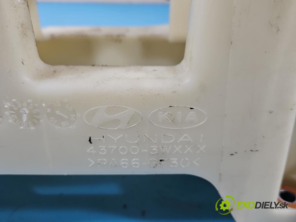 Kia Sportage III 2010-2015 1.6 GDI 135 HP manual 99 kW 1591 cm3 5- Páka: Změny: stupeň,rýchlosť 43700-3WXXX (Rýchlostná páka (kulisa))