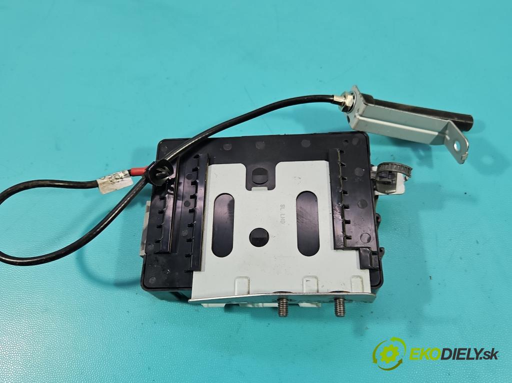 Kia Sportage III 2010-2015 1.6 GDI 135 HP manual 99 kW 1591 cm3 5- riadiaca jednotka ostatné 95400-3U121