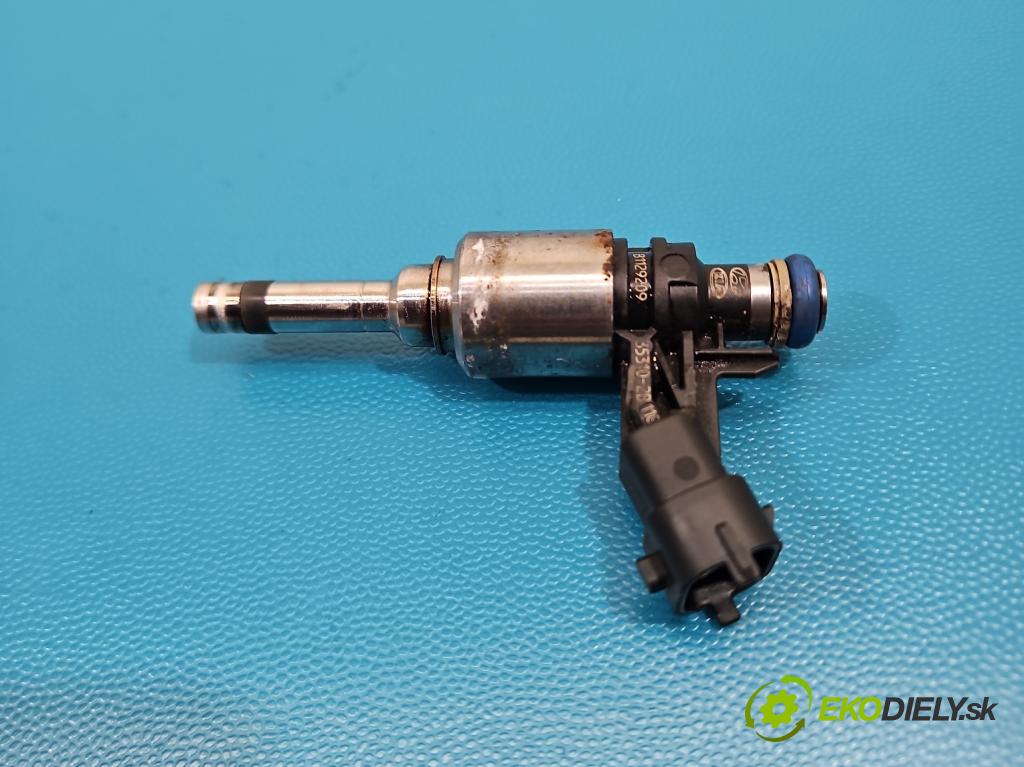 Kia Sportage III 2010-2015 1.6 GDI 135 HP manual 99 kW 1591 cm3 5- vstrek 0261500100 (Vstrekovač paliva)