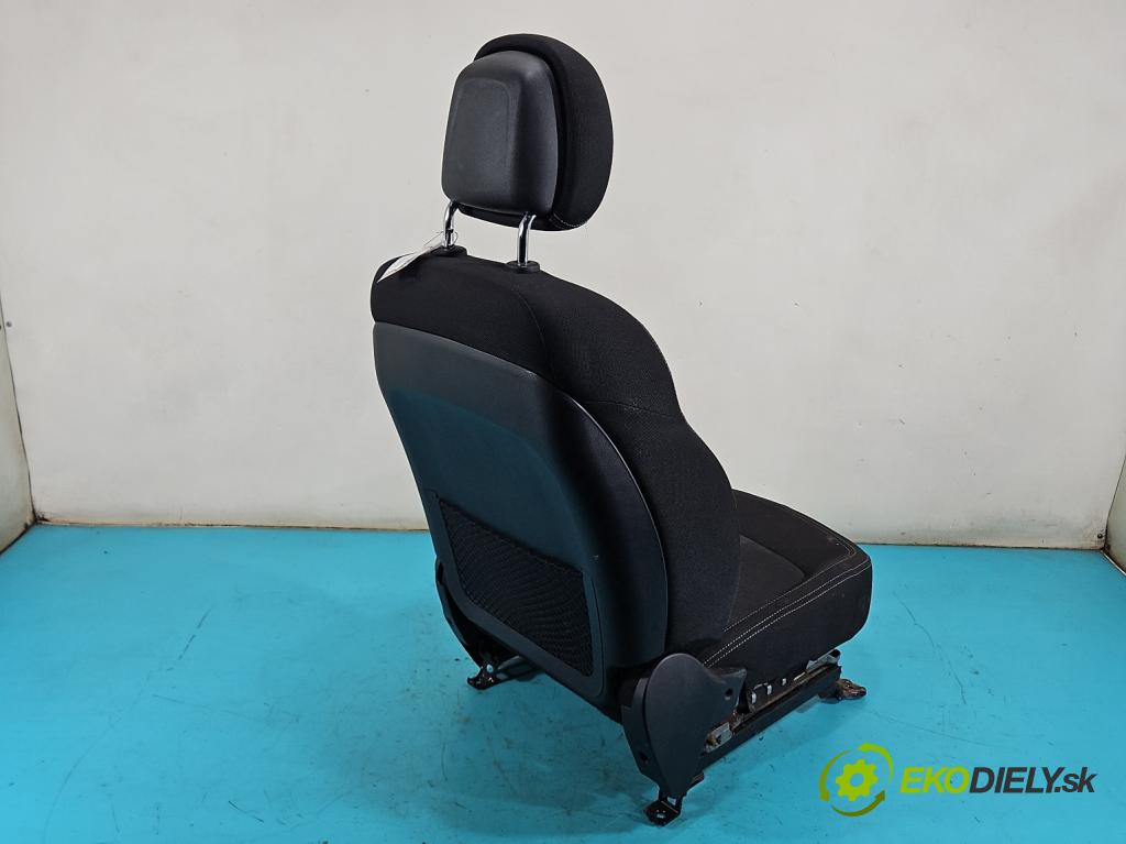 Kia Sportage III 2010-2015 1.6 GDI 135 HP manual 99 kW 1591 cm3 5- Sedačka ľavý  (Sedadlo)