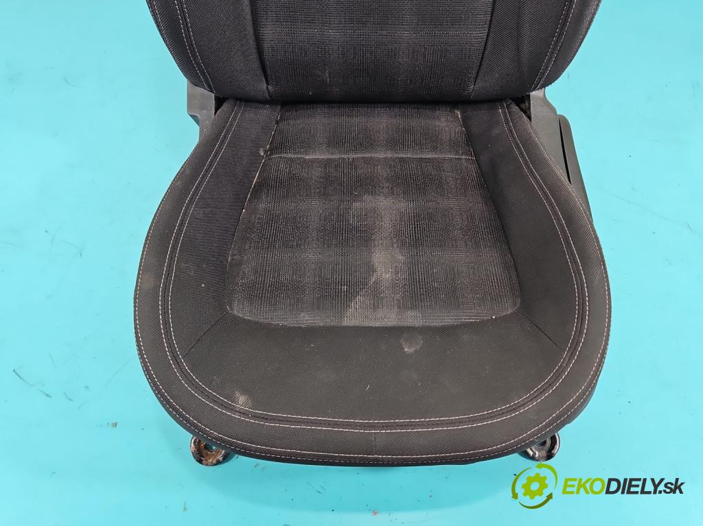 Kia Sportage III 2010-2015 1.6 GDI 135 HP manual 99 kW 1591 cm3 5- Sedačka ľavý  (Sedadlo)