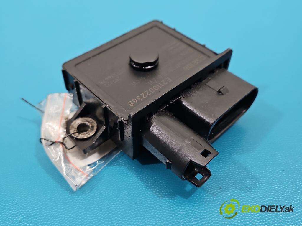 Bmw X6 E71 2007–2014 3.0d 306KM automatic 225 kW 2993 cm3 5- Relé: svíčky: zařicích: E2110022368 (Relé)