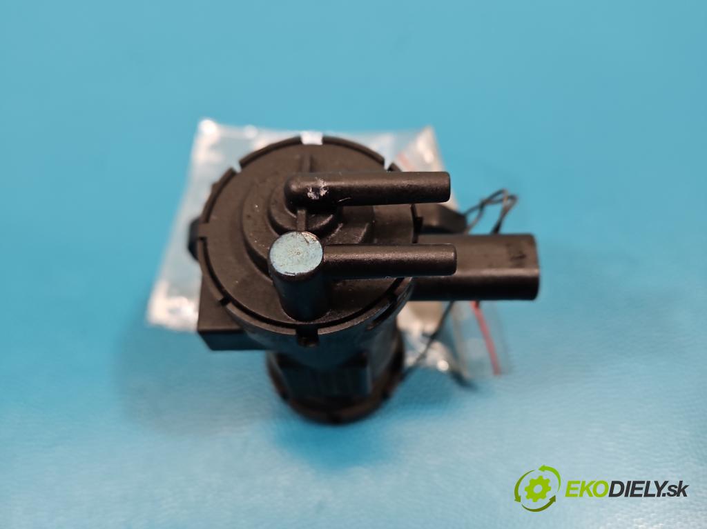 Bmw X6 E71 2007–2014 3.0d 306KM automatic 225 kW 2993 cm3 5- ventil podtlaku 8509323 (Ventil)