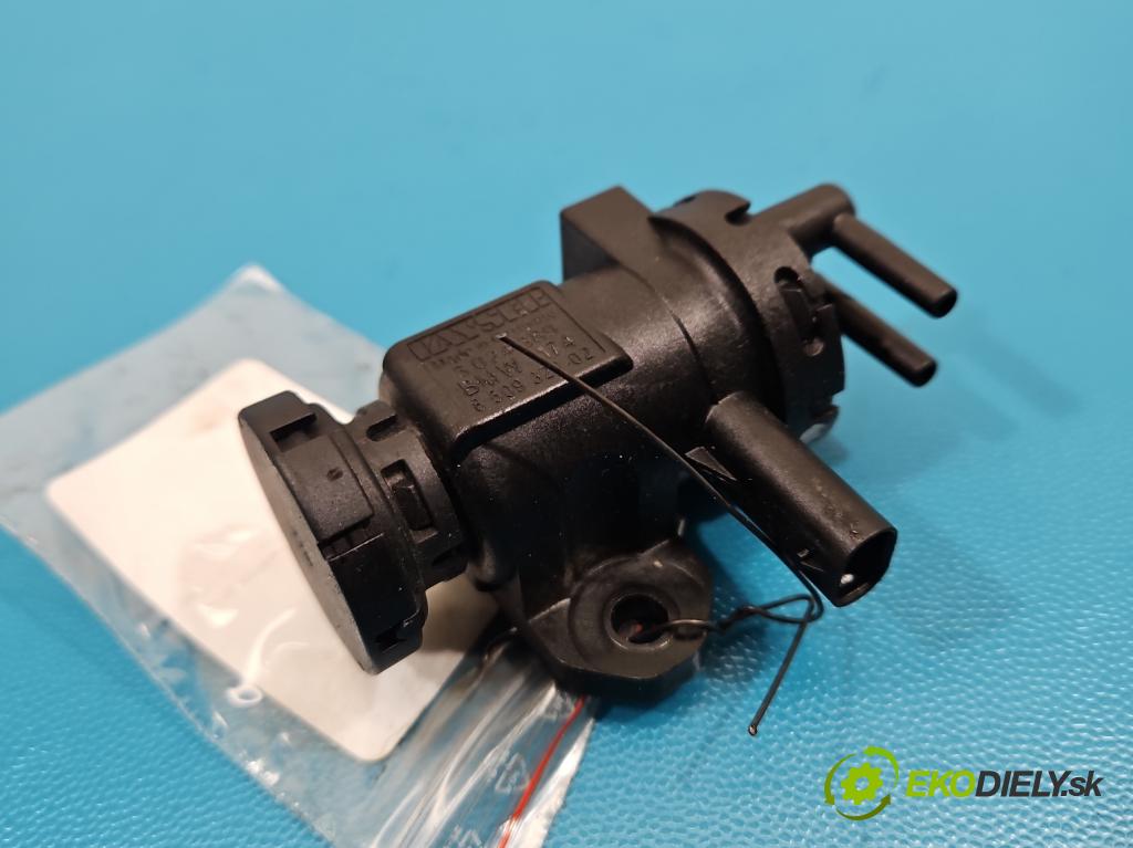 Bmw X6 E71 2007–2014 3.0d 306KM automatic 225 kW 2993 cm3 5- ventil vakuum: 8509323 (Ventil)