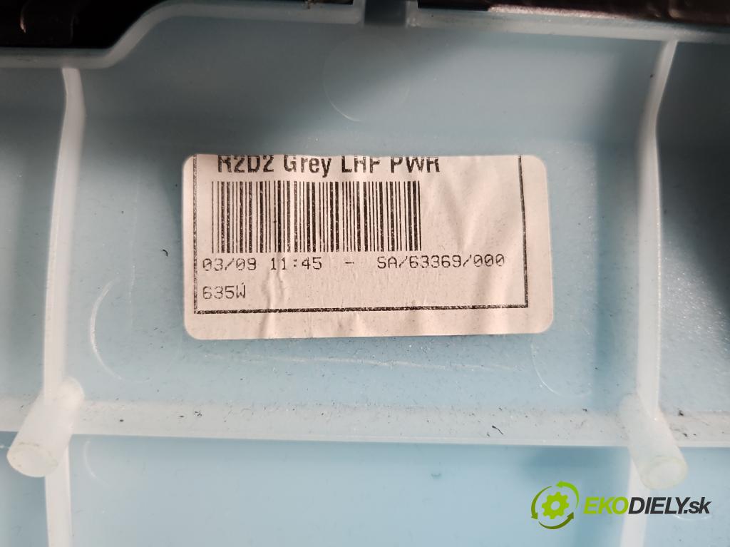 Toyota Auris II 2012-2018 1.8 hybrid 99 HP automatic 73 kW 1798 cm3 5- Čalounictví: dvere predné ľavé