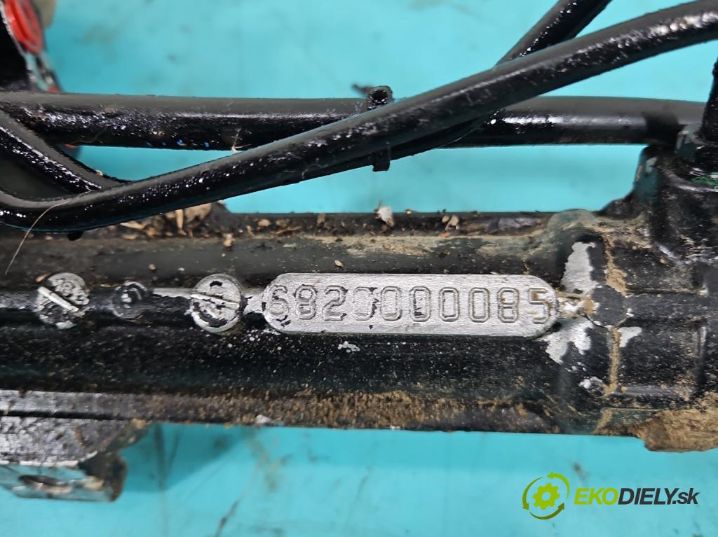 Peugeot 206 1.4 hdi 68 HP manual 50 kW 1398 cm3 5- Ozubené kolo: volant