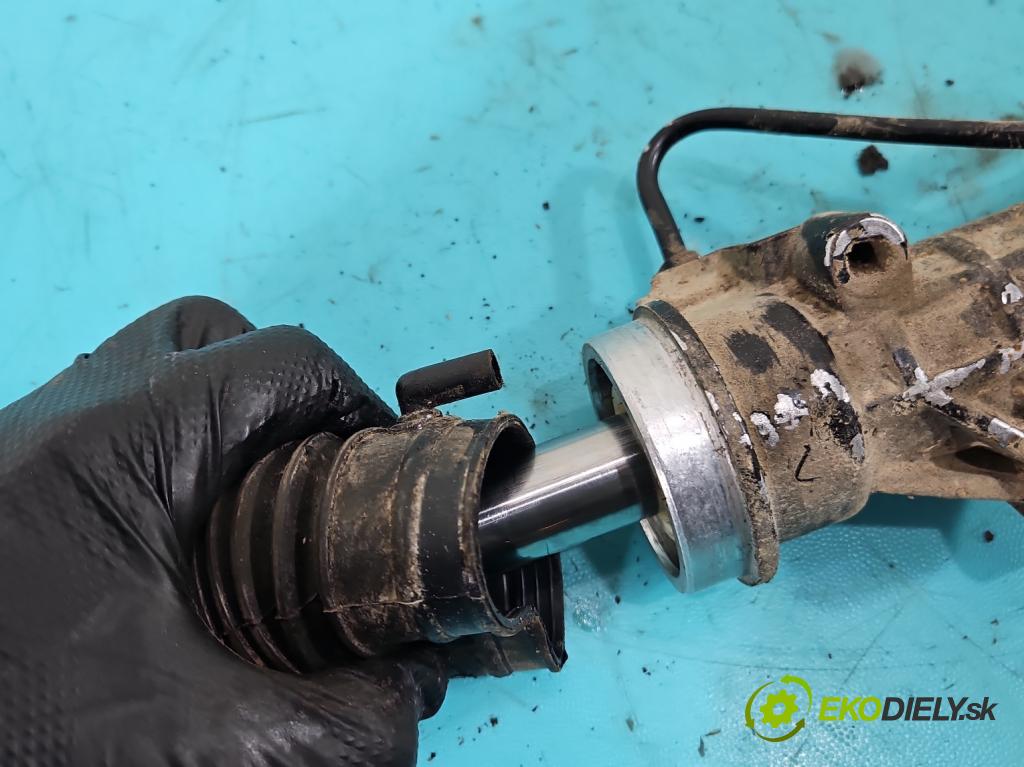 Peugeot 206 1.4 hdi 68 HP manual 50 kW 1398 cm3 5- Ozubené kolo: volant