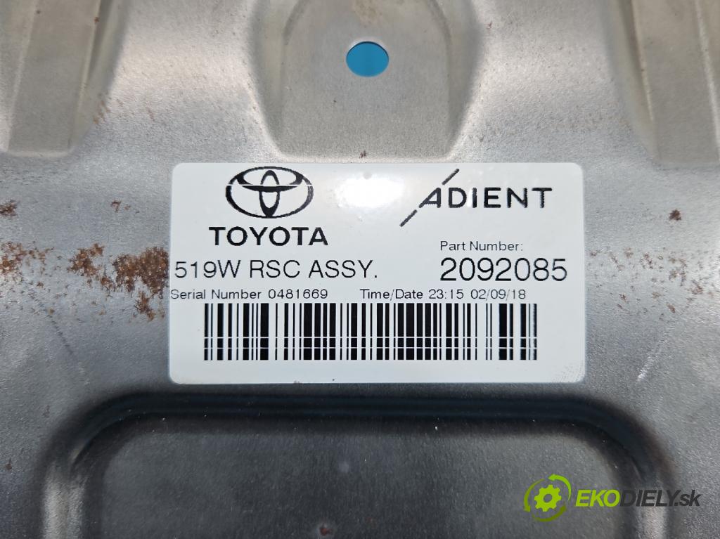 Toyota Auris II 2012-2018 1.8 hybrid 99 hp automatic 73 kW 1798 cm3 5- kryt 2092085