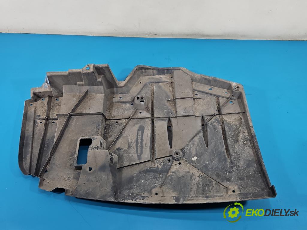 Toyota Auris II 2012-2018 1.8 hybrid 99 HP automatic 73 kW 1798 cm3 5- kryt plast 58399-02051
