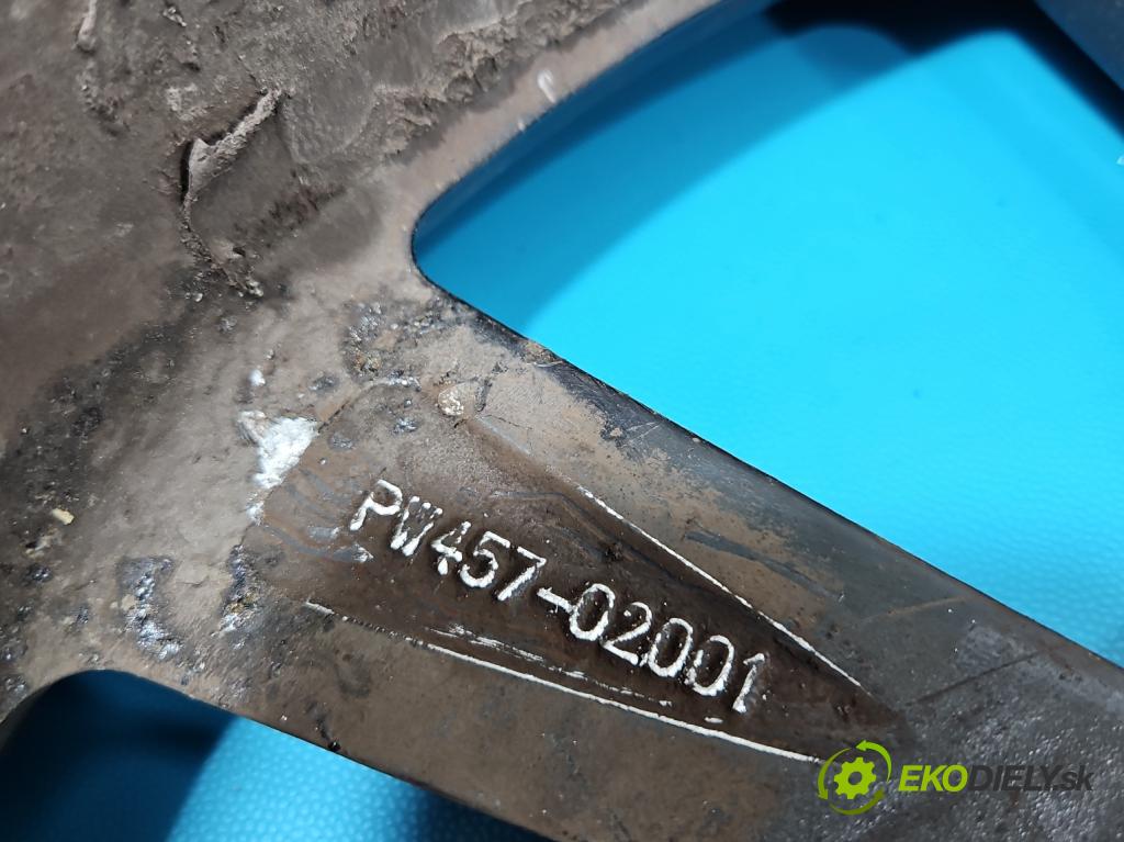 Toyota Auris II 2012-2018 1.8 hybrid 99 HP automatic 73 kW 1798 cm3 5- Disk hliník 17"