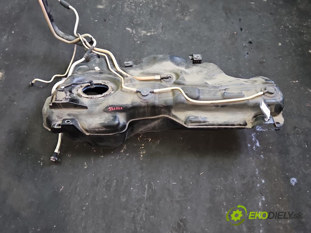 Skoda Scala 2019- 1.0 tsi 114 HP manual 84 kW 999 cm3 5- Nádrž: palivo 2Q020101 (Palivová nádrž)