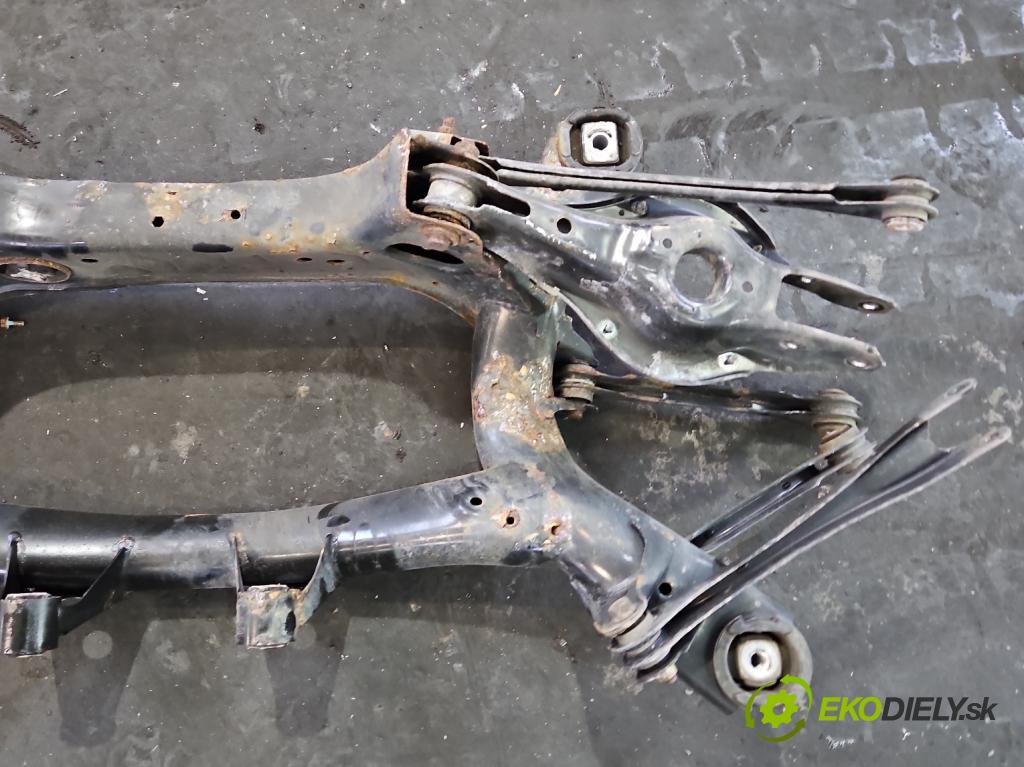 Bmw 3 F34 2013-2020 2.0d 190 HP automatic 140 kW 1999 cm3 5- zadna výstuha  (Výstuha zadná)