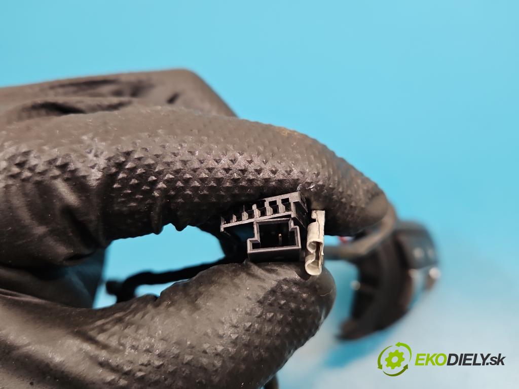 Bmw 3 F34 2013-2020 2.0d 190 HP automatic 140 kW 1999 cm3 5- prepínač multifunkční: řízení: 7849412 (Prepínacie páčky pod volantom)