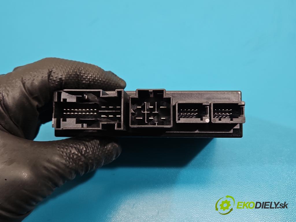 Bmw 3 F34 2013-2020 2.0d 190 HP automatic 140 kW 1999 cm3 5- riadiaca jednotka ostatné 6872319-01