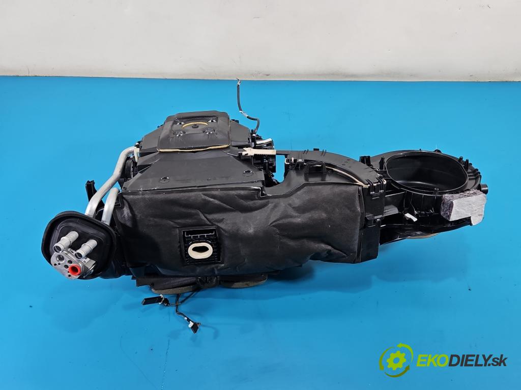 Bmw 3 F34 2013-2020 2.0d 190 hp automatic 140 kW 1999 cm3 5- radiátor 24540010 (Radiátor topení)