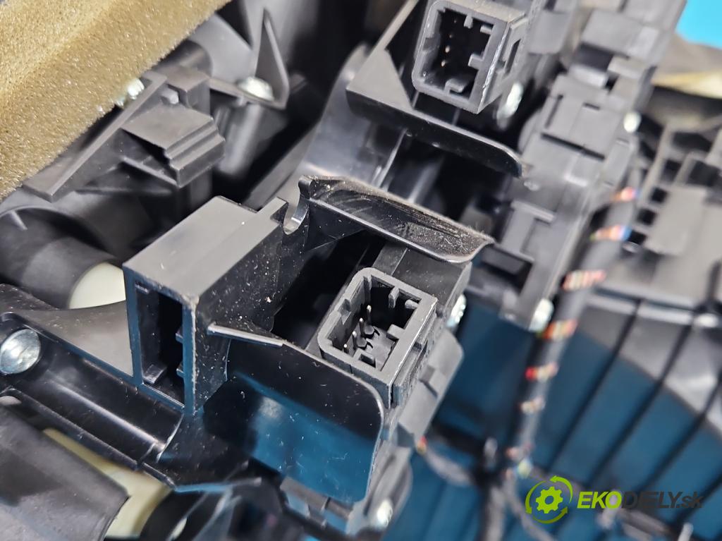 Bmw 3 F34 2013-2020 2.0d 190 hp automatic 140 kW 1999 cm3 5- radiátor 24540010 (Radiátor topení)