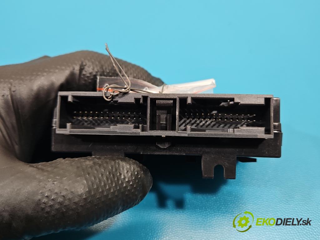 Bmw 3 F34 2013-2020 2.0d 190 HP automatic 140 kW 1999 cm3 5- riadiaca jednotka ostatné 9390099-01