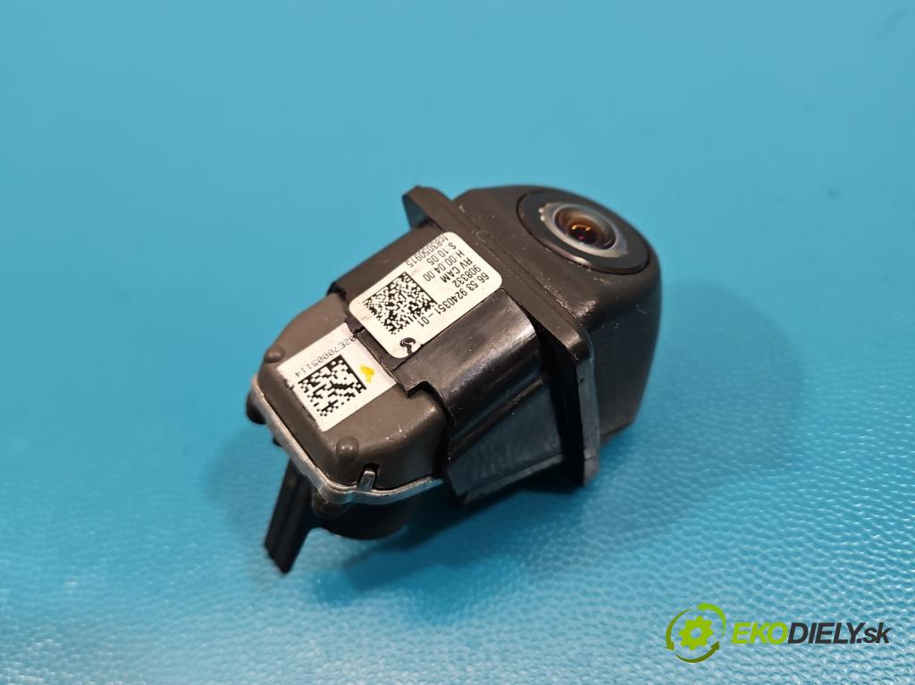 Bmw 3 F34 2013-2020 2.0d 190 HP automatic 140 kW 1999 cm3 5- Kamera cúvania 9240351-01