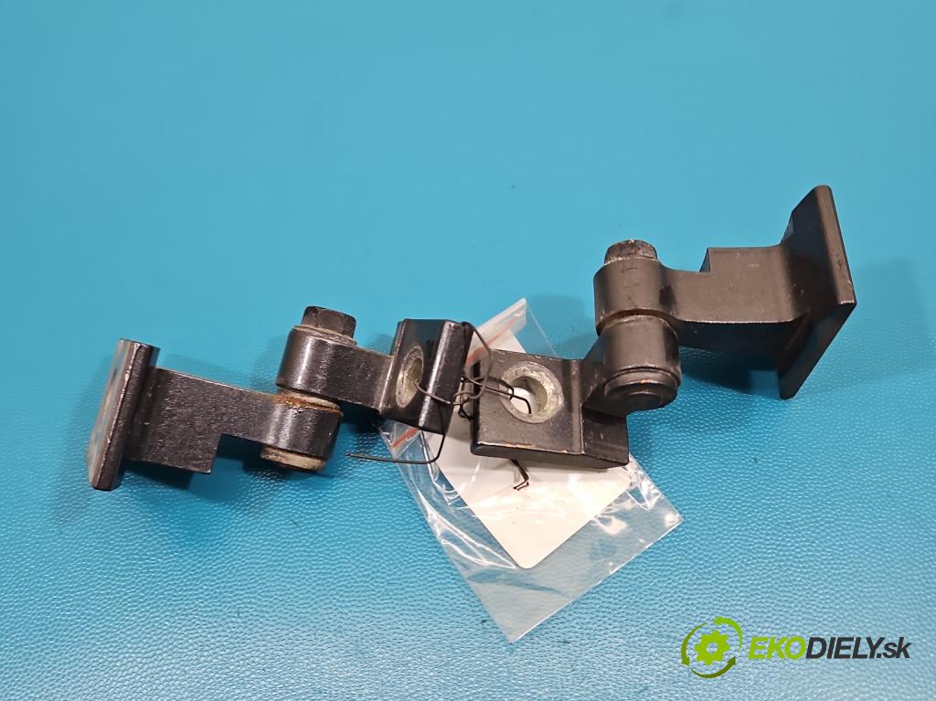 Bmw 3 F34 2013-2020 2.0d B47D20A 190 HP automatic 140 kW 1999 cm3 5- Závěs: dvere predné pravý 7246068