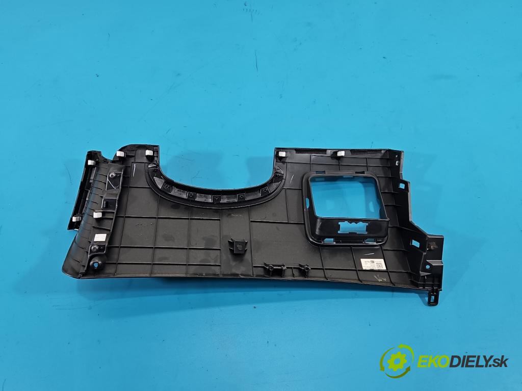 Kia Ceed III 2018- 1.5 160 HP automatic 117.5 kW 1482 cm3 5- kryt plast 84705-J7000
