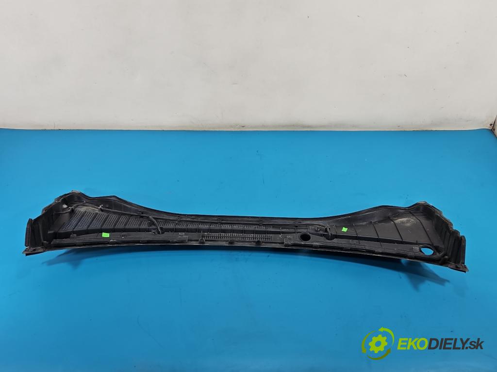 Kia Ceed III 2018- 1.5 160 HP automatic 117.5 kW 1482 cm3 5- torpédo 86151-J7000 (Torpédo (plast pod čelným sklom))