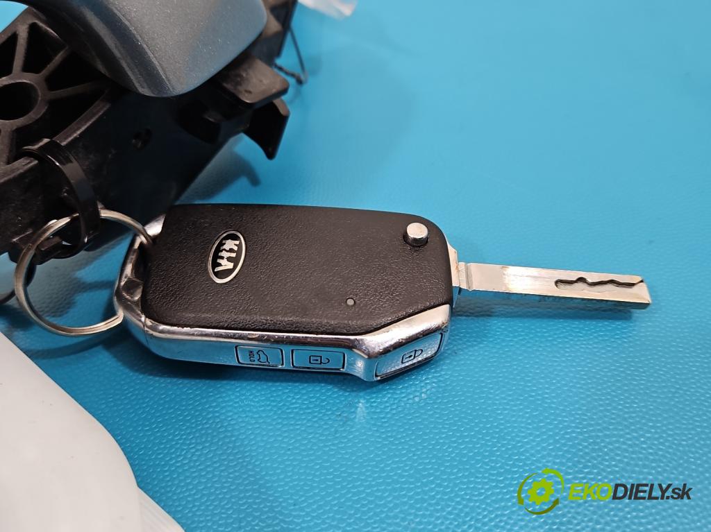 Kia Ceed III 2018- 1.5 160 HP automatic 117.5 kW 1482 cm3 5- rukoväť predné ľavé mimo: 94500-03100 (Kľučka dverí vonkajšia predná ľavá)