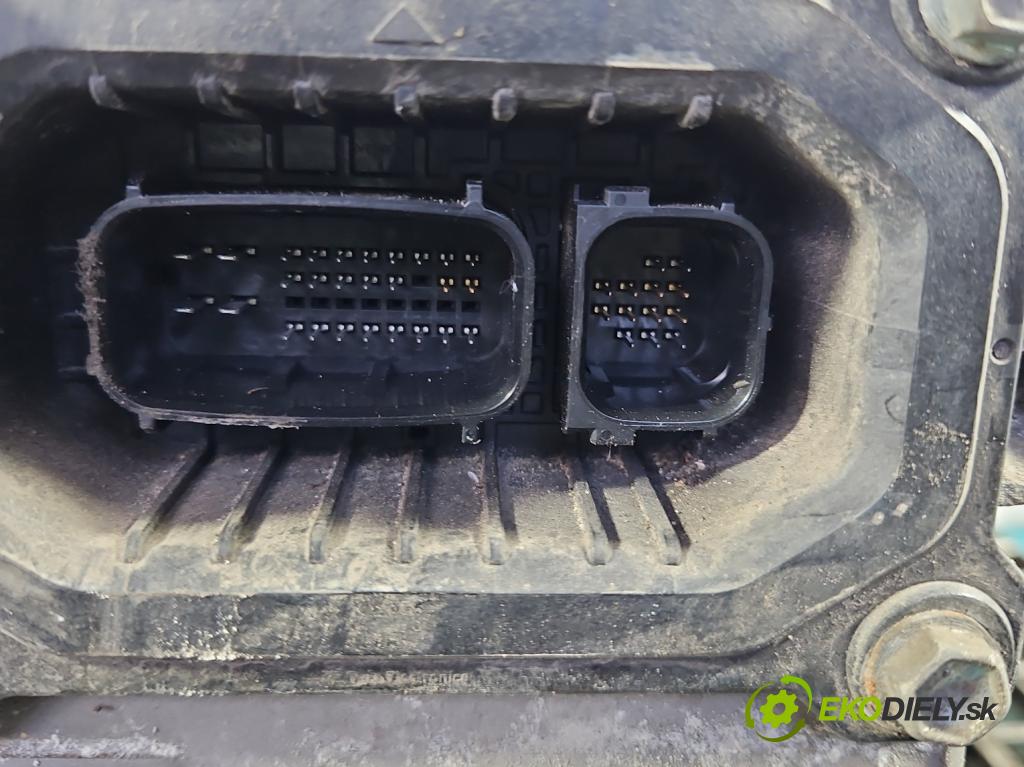 Toyota Auris II 2012-2018 1.8 hybrid 99 hp automatic 73 kW 1798 cm3 5- měnič aktuální: G9200-47190