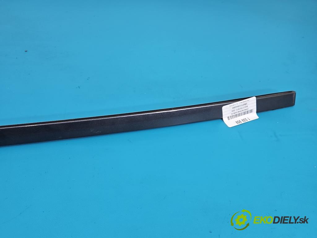 Bmw 3 F34 2013-2020 2.0d 190 HP automatic 140 kW 1999 cm3 5- lišta střecha: pravé 7344992