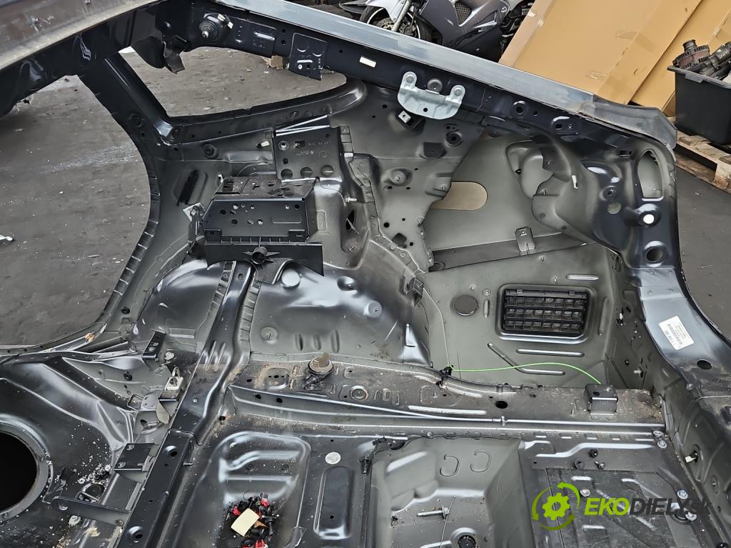 Bmw 3 F34 2013-2020 2.0d 190 HP automatic 140 kW 1999 cm3 5- blatník zadné pravý